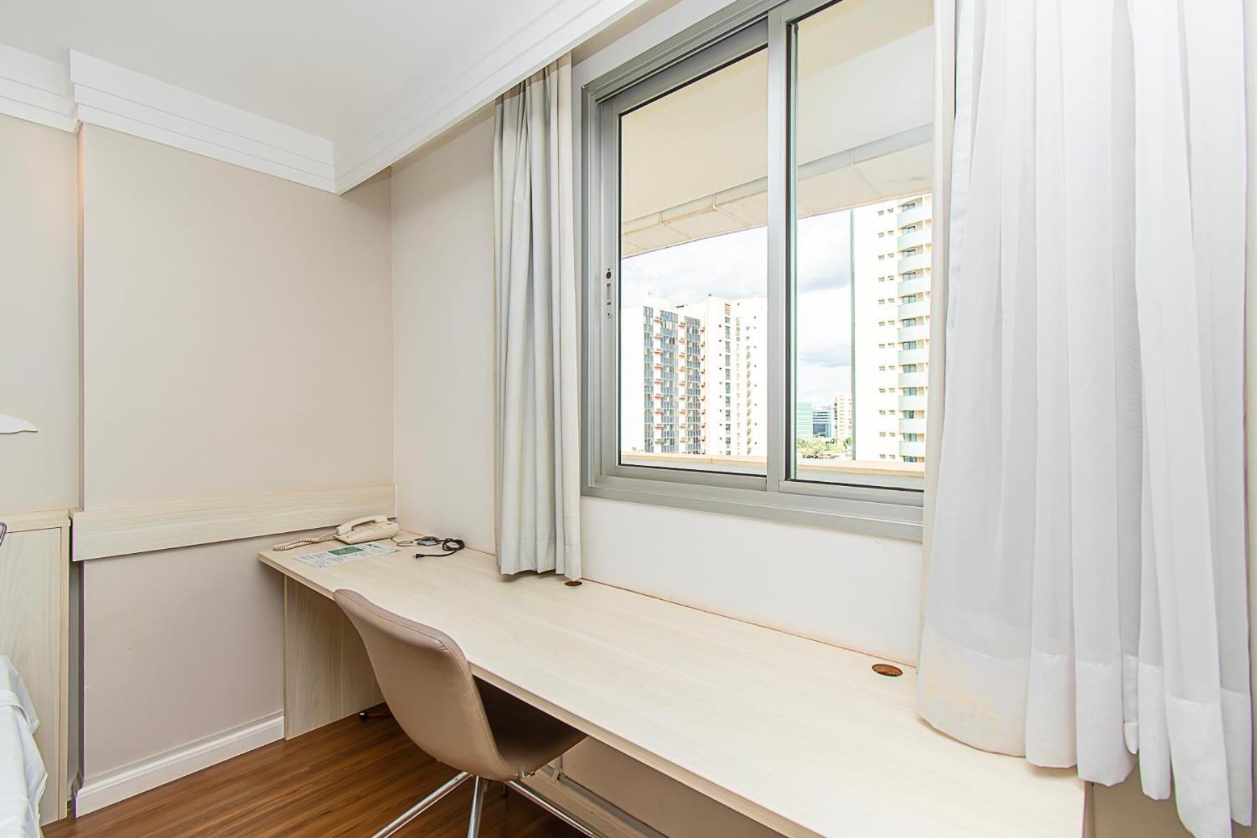 Mercure Diaria Brasil 61556 Apartment *